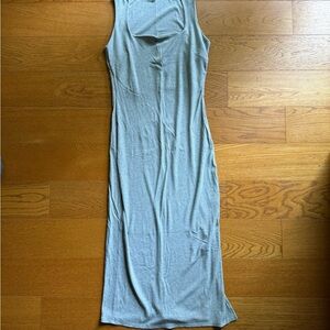 Elegant Gray Sleeveless Maxi Dress